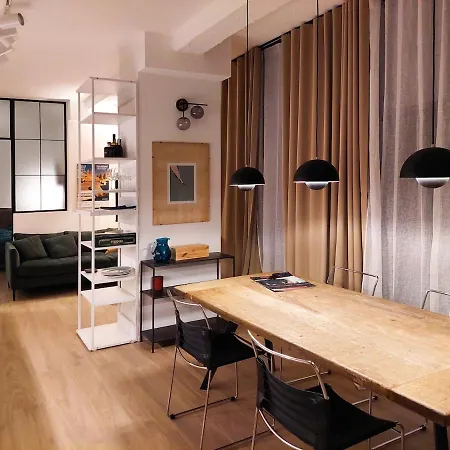 Bright, Quiet And Cozy Architect'S Flat בית נופש *